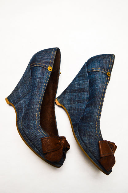 Miu Miu Denim Bow Pump SS’ 02