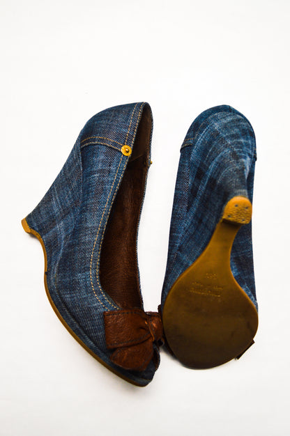 Miu Miu Denim Bow Pump SS’ 02